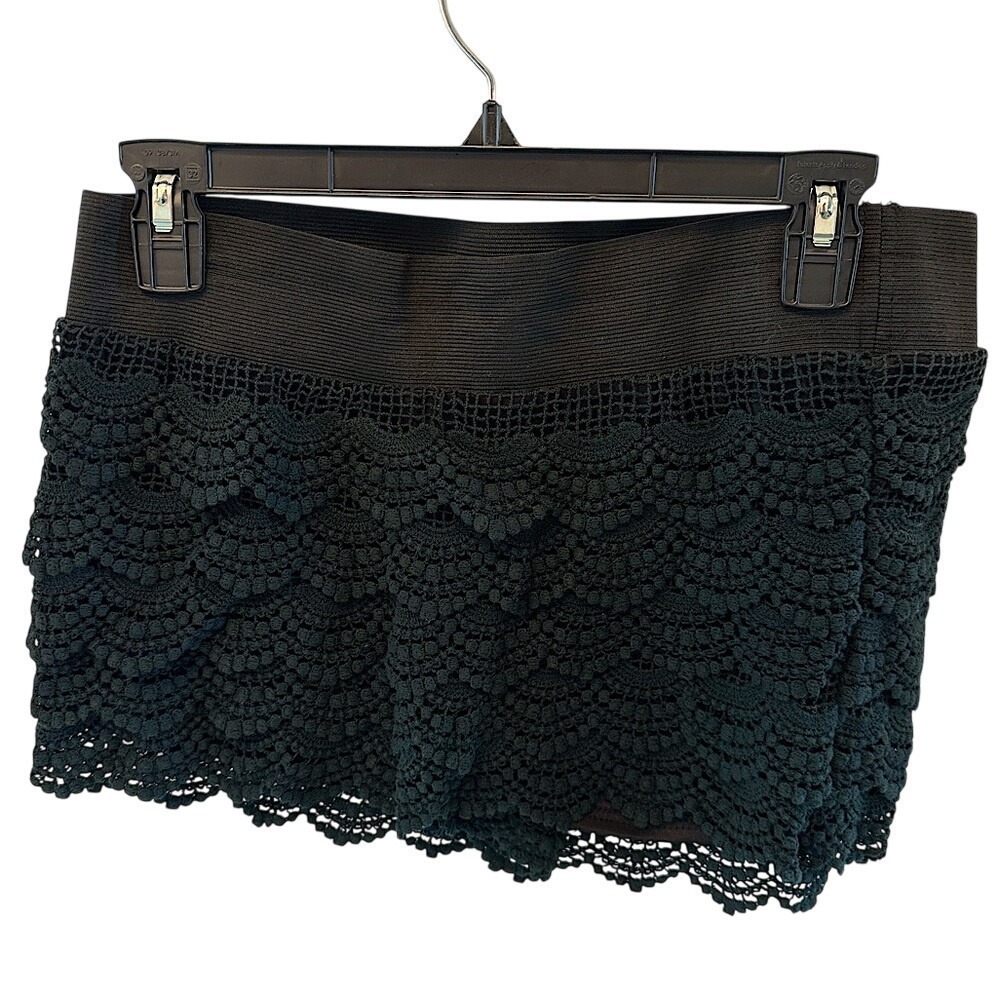 Black skort with elastic waist - Large